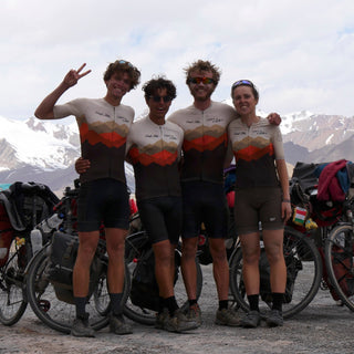 Hors du Cadre : quatre étudiants à vélo sur la route de la soie